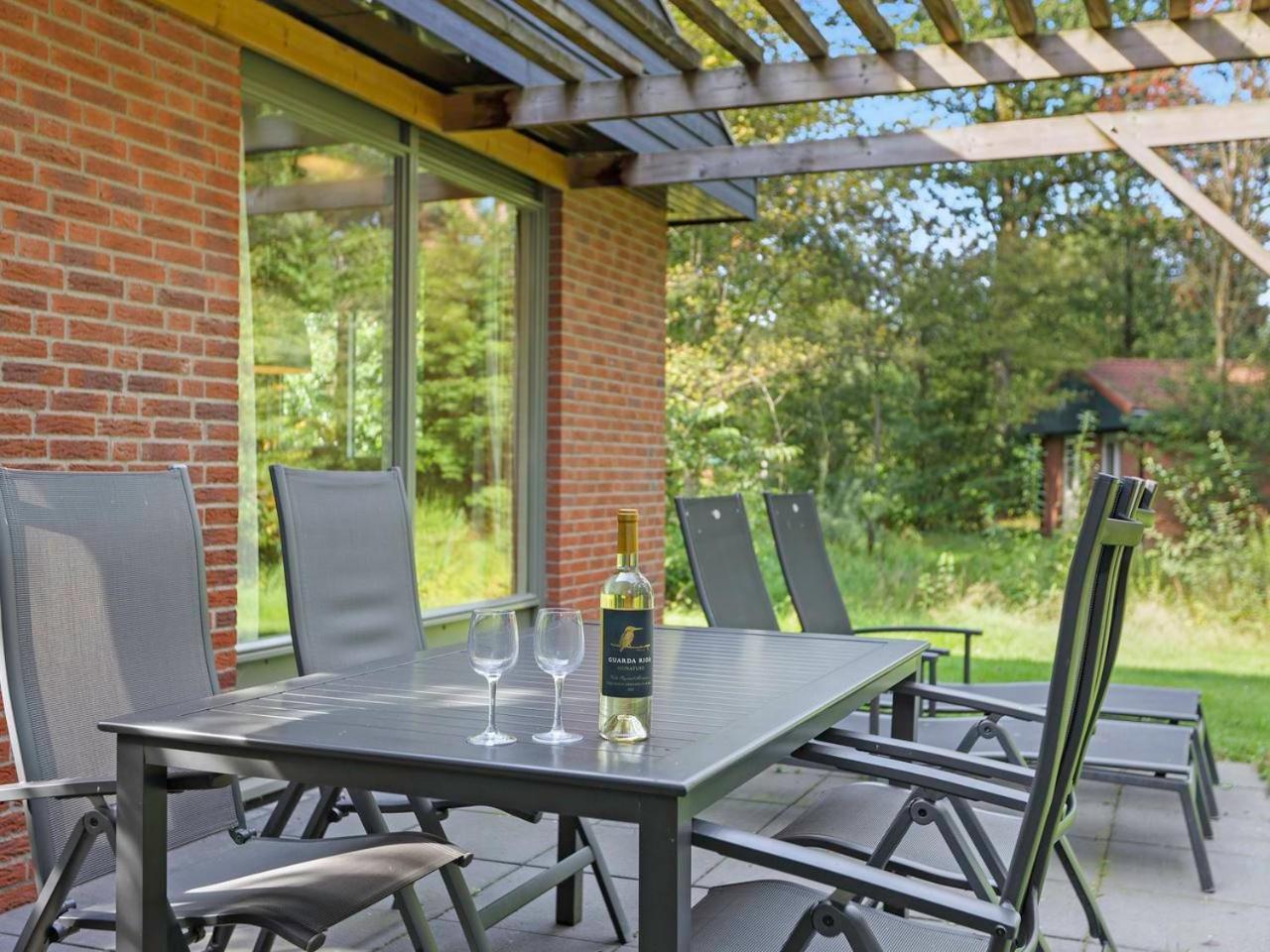 Luxury 4-Person Bungalow In The Holiday Park Landal Twenhaarsveld Holten Cameră foto