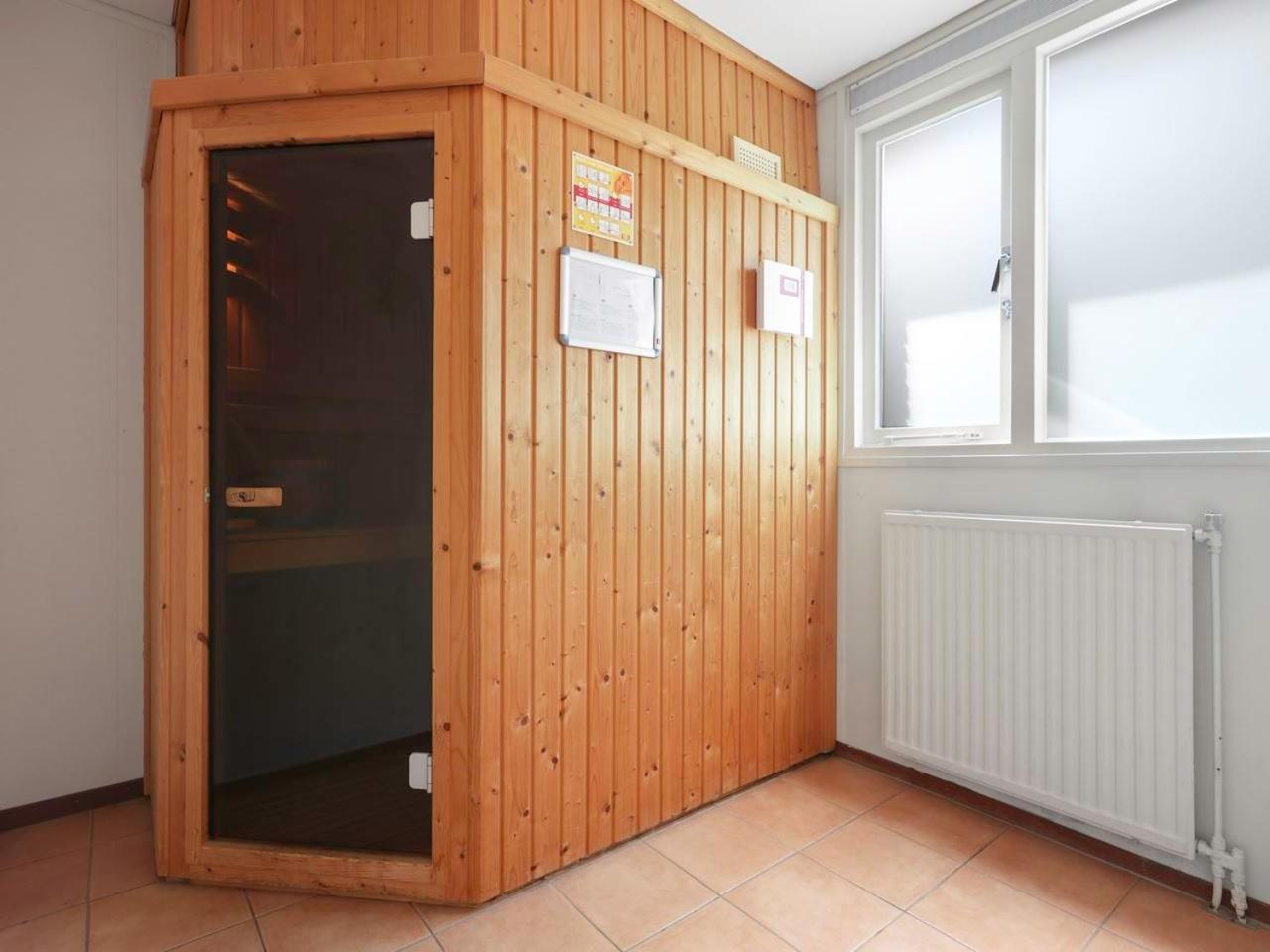Luxury 4-Person Bungalow In The Holiday Park Landal Twenhaarsveld Holten Cameră foto