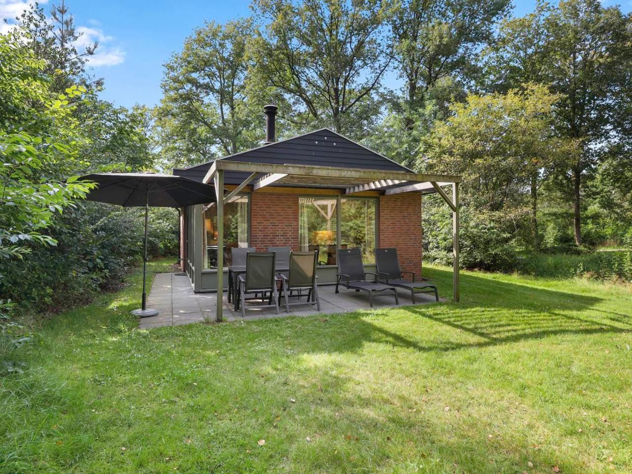 Luxury 4-Person Bungalow In The Holiday Park Landal Twenhaarsveld Holten Cameră foto