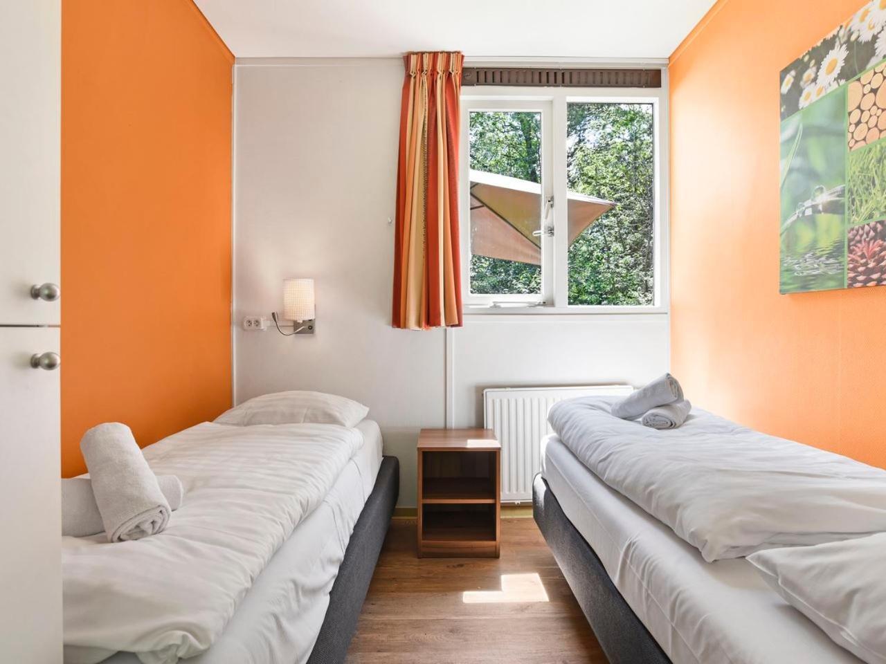 Luxury 4-Person Bungalow In The Holiday Park Landal Twenhaarsveld Holten Exterior foto