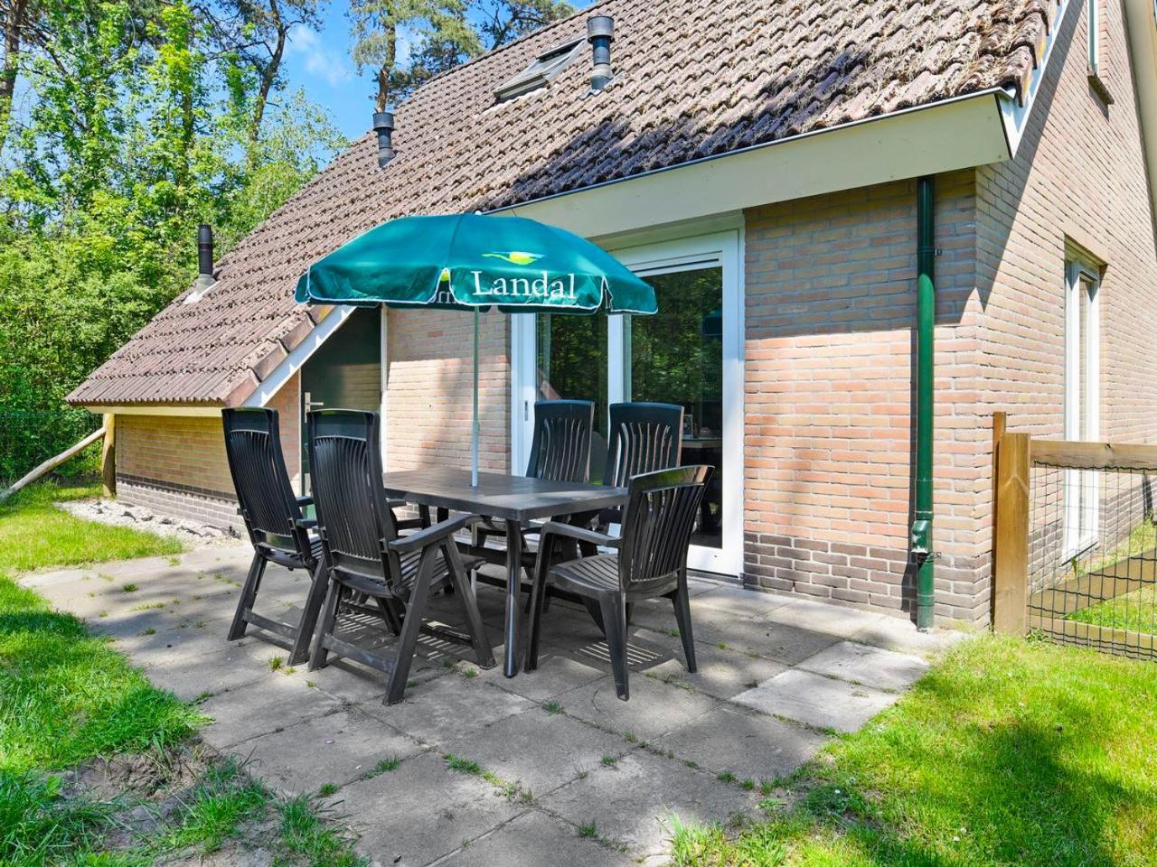 Luxury 4-Person Bungalow In The Holiday Park Landal Twenhaarsveld Holten Cameră foto